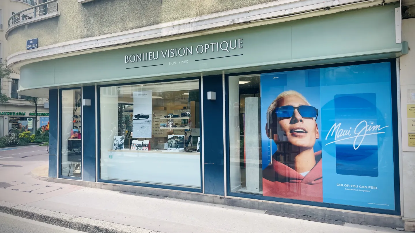 Façade magasin optique Annecy